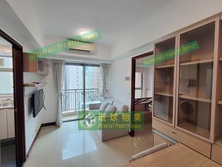 Kennedy Town - The Merton 02