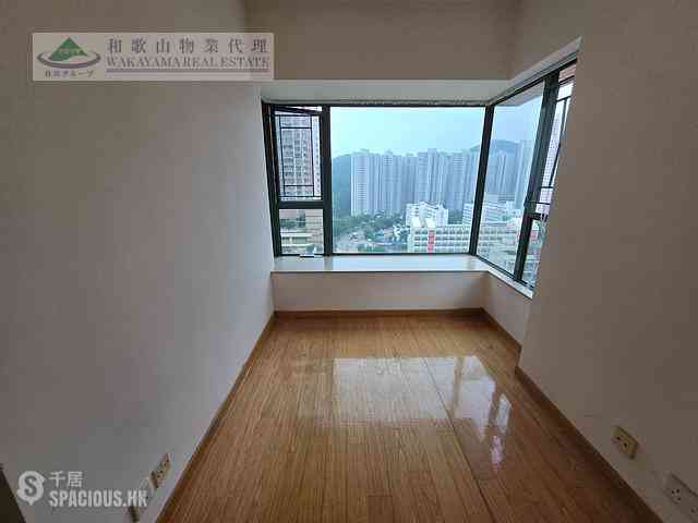 Siu Sai Wan - Island Resort 05