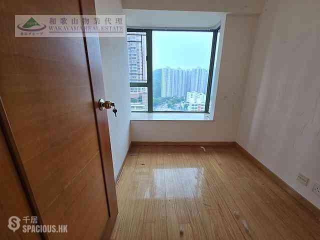 Siu Sai Wan - Island Resort 07