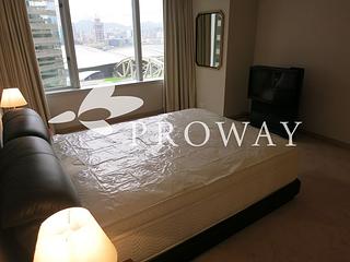 Wan Chai - Convention Plaza Apartments 05