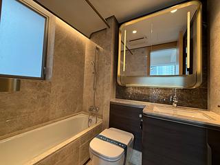 Wong Chuk Hang - The Southside Phase 2 La Marina 07