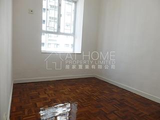 Mid Levels Central - Maxluck Court 03