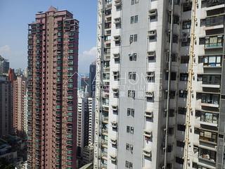 Mid Levels Central - Maxluck Court 07