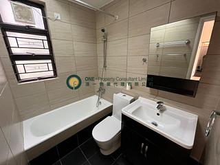 Mid Levels Central - Elegant Terrace 05