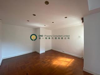 Mid Levels West - Realty Gardens 08