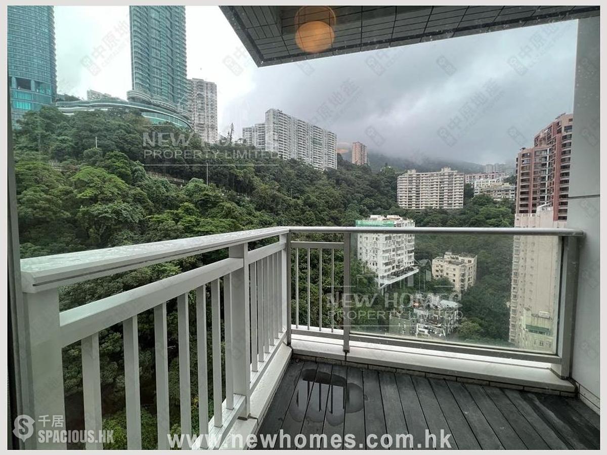 Happy Valley - The Altitude 01