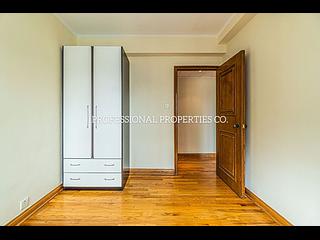 Mid Levels Central - Goldwin Heights 06