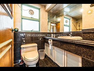 Mid Levels Central - Goldwin Heights 11