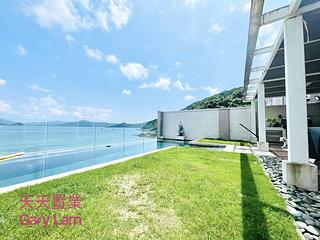 Clear Water Bay - Royal Castle 02