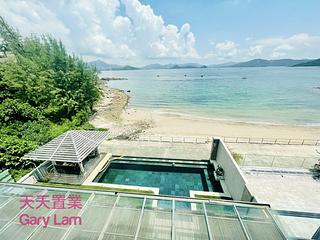 Clear Water Bay - Royal Castle 11