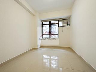 Mid Levels Central - Po Yue Yuk Building 08