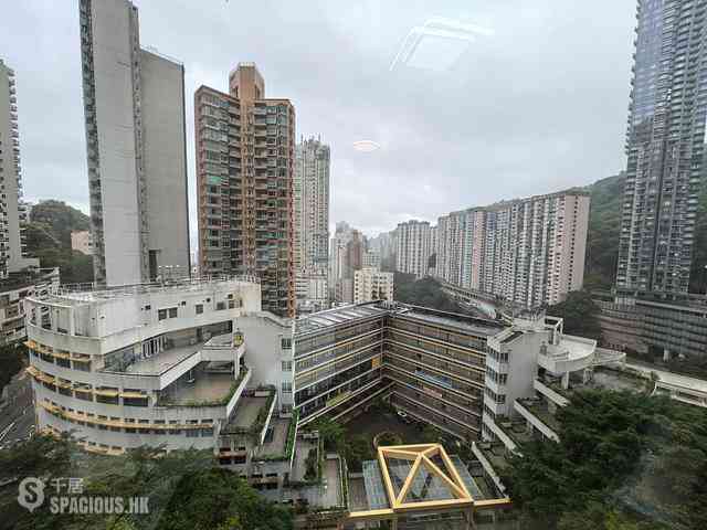 Tai Hang - The Signature 01