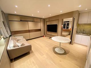Mid Levels Central - Robinson Crest 02
