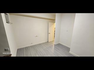 Mid Levels Central - Hillsborough Court Block 1 04