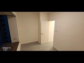 Mid Levels Central - Hillsborough Court Block 1 09