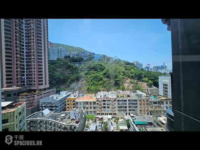 Happy Valley - One Jardine's Lookout 01