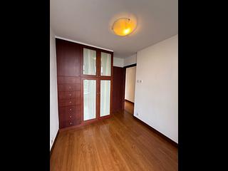 Tai Koo Shing - Tai Koo Shing 02