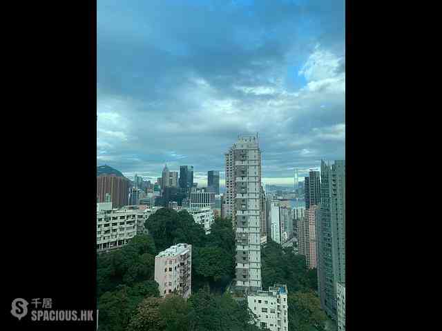 Tai Hang - Jardine Summit 01
