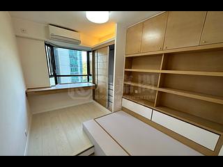 Tai Hang - Ronsdale Garden 11