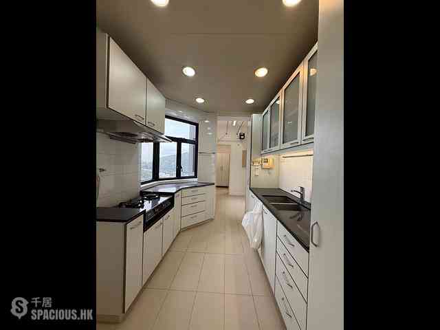 Jardines Lookout - Cavendish Heights Block 3 05