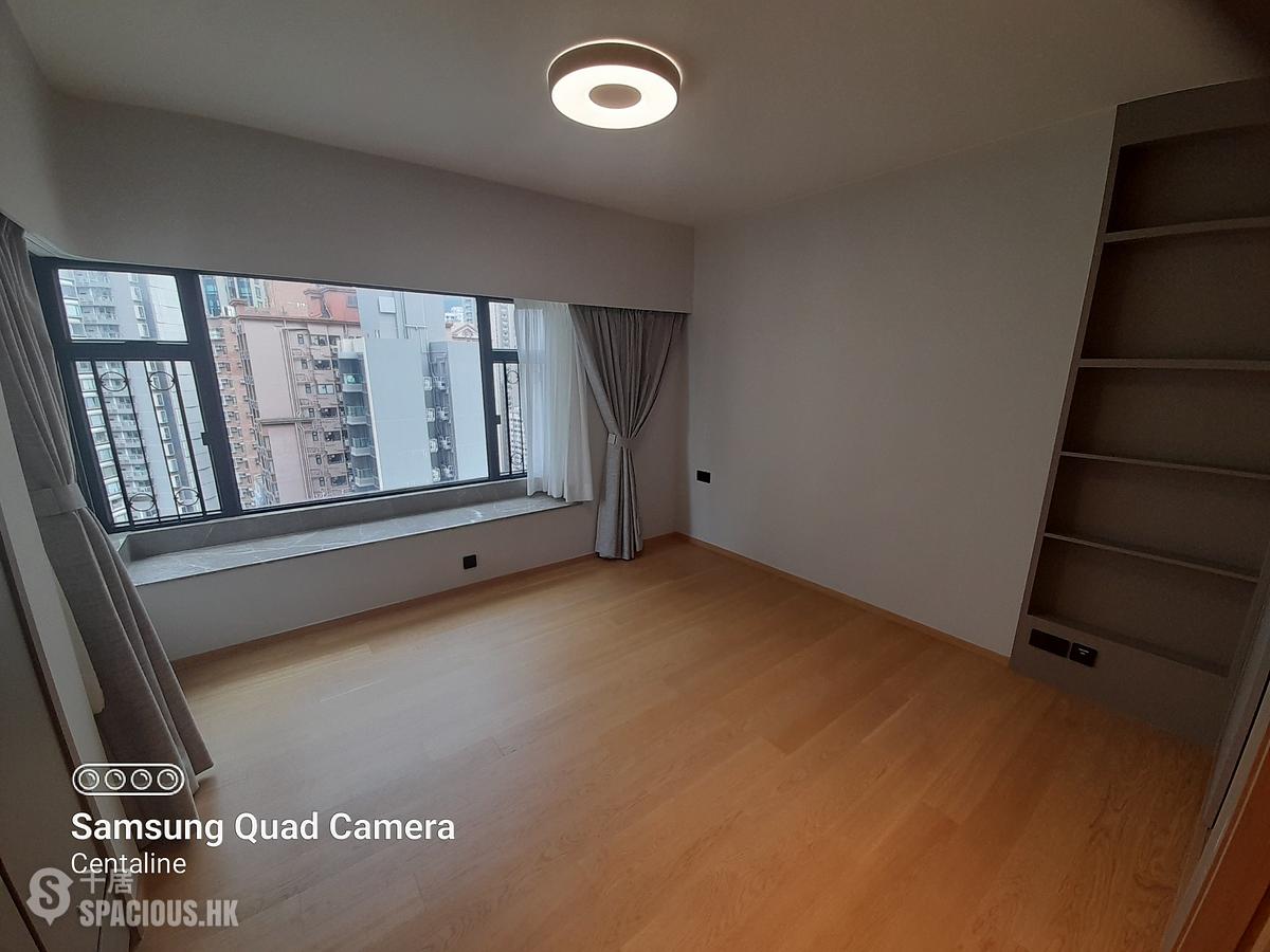 Mid Levels Central - Robinson Place Block 2 01