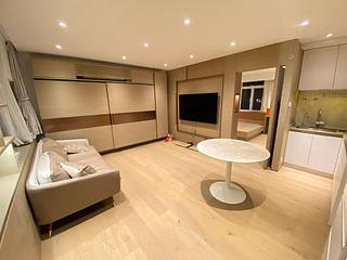 Mid Levels Central - Robinson Crest 02