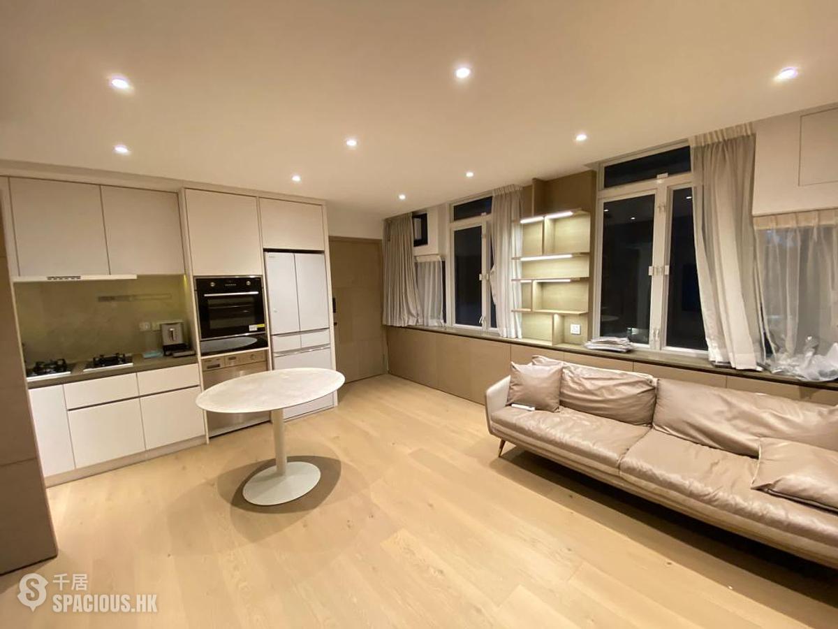 Mid Levels Central - Robinson Crest 01