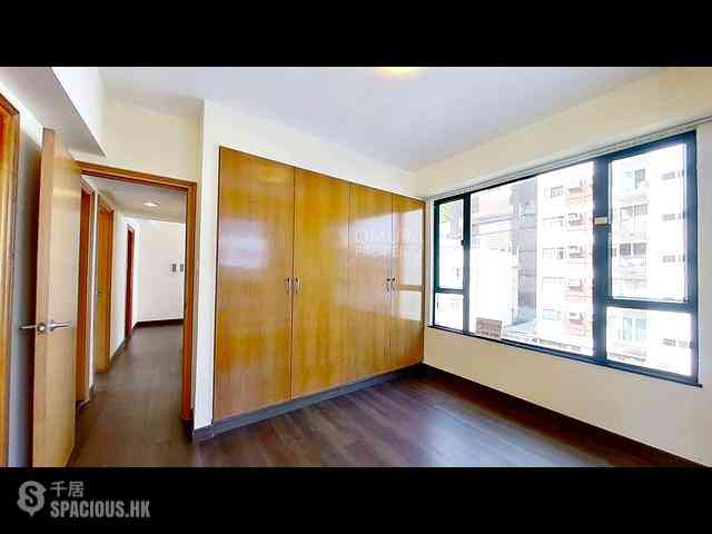 Happy Valley - 73, Sing Woo Road 11