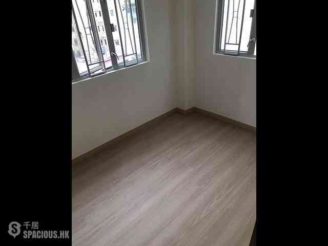 Sheung Wan - Kiu Kwong Mansion 01