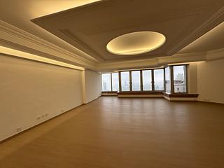 Mid Levels Central - Tregunter Tower 3 13