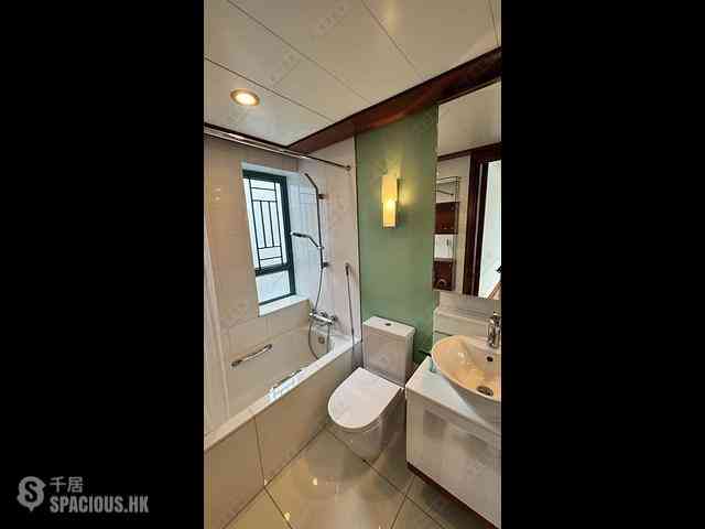 Tai Kok Tsui - The Long Beach Tower 6 06