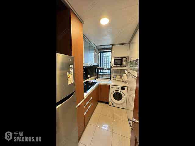 Tai Kok Tsui - The Long Beach Tower 6 07