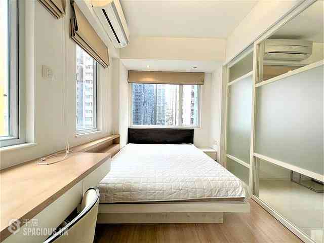 Sheung Wan - Lee Wah Mansion 01