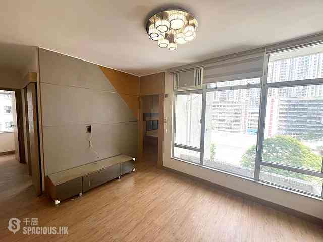 Quarry Bay - Parkvale Tower 4 Ling Pak Mansion 04