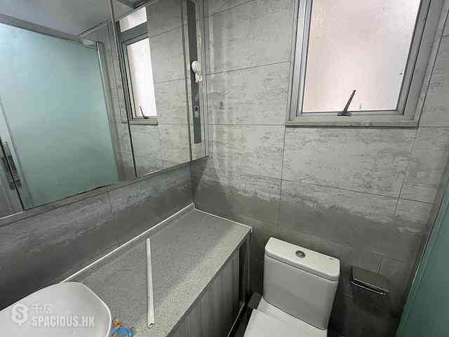 Quarry Bay - Parkvale Tower 4 Ling Pak Mansion 11