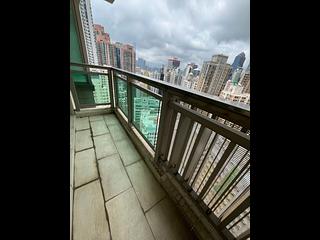 Sai Ying Pun - Centre Place 07
