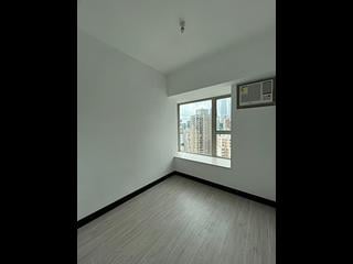 Sai Ying Pun - Centre Place 12