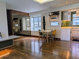 Mid Levels West - Bonham Court 03