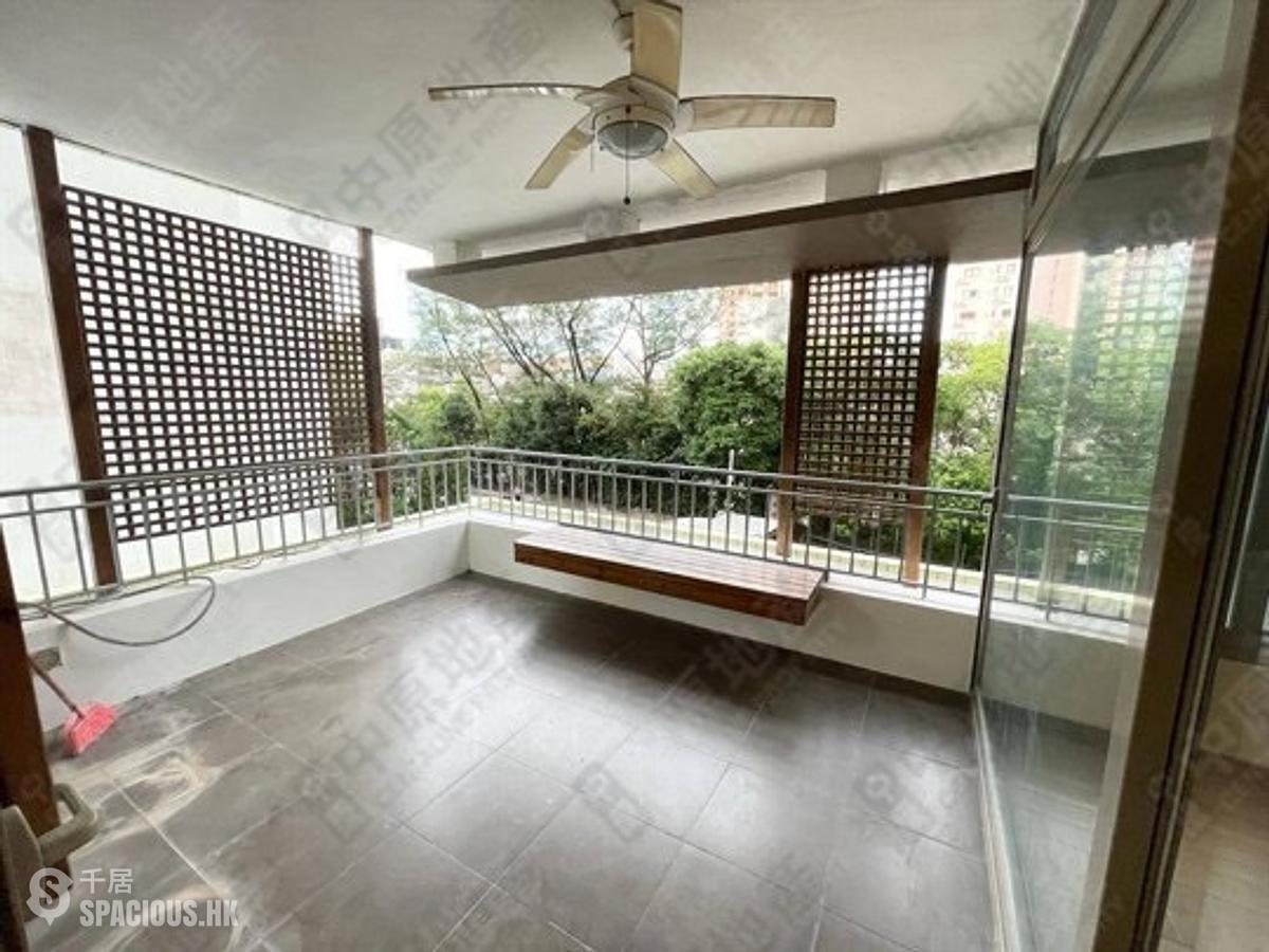 Mid Levels Central - Kam Yuen Mansion 01