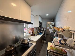 Sai Ying Pun - Ning Yeung Terrace Block A 09