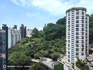 Tai Hang - Dragon Centre 03