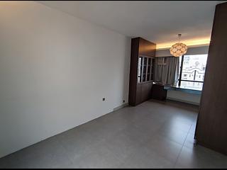 Central - 10, Gage Street 09