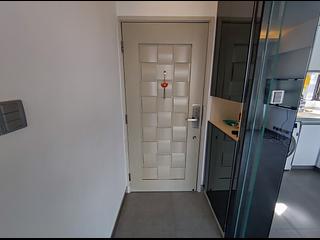 Central - 10, Gage Street 17