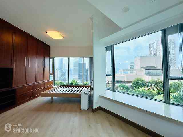 Mid Levels Central - Regence Royale Tower 1 05