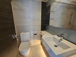 Sai Wan Ho - Grand Promenade Block 3 06