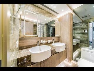 Wan Chai - Convention Plaza Apartments 16