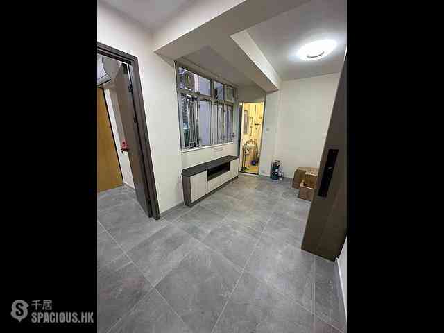 North Point - Fung Wah Mansion 06