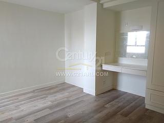Mid Levels West - Realty Gardens 11