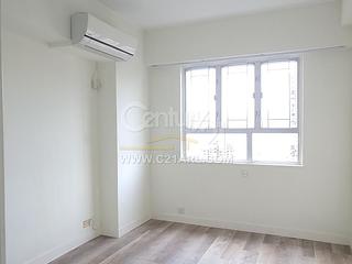 Mid Levels West - Realty Gardens 12
