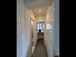 Mid Levels Central - Woodland Court 06